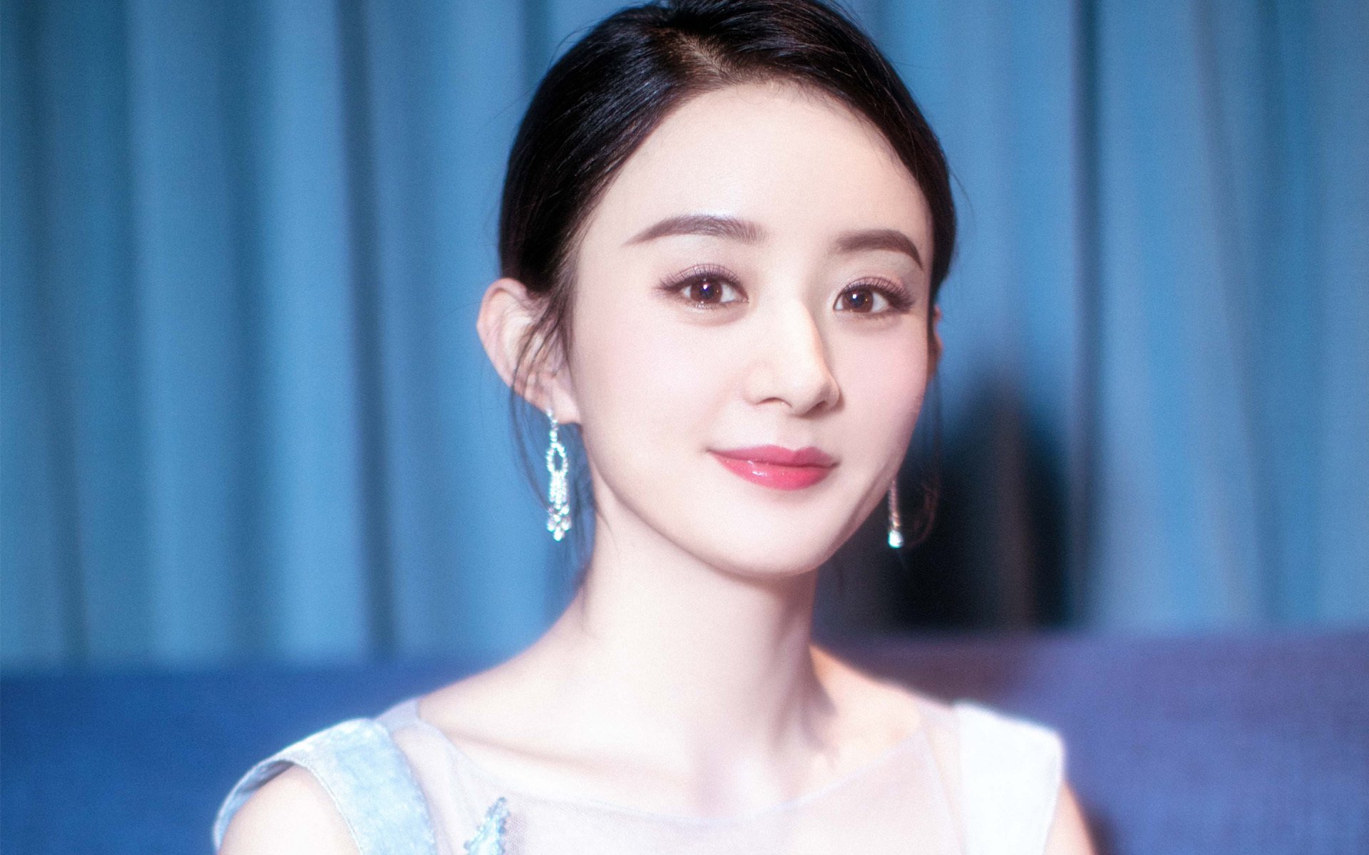 爱游戏官网-“青春逐梦路”公益大联盟在全国各地同步开启，助青少年追梦，青春公益活动