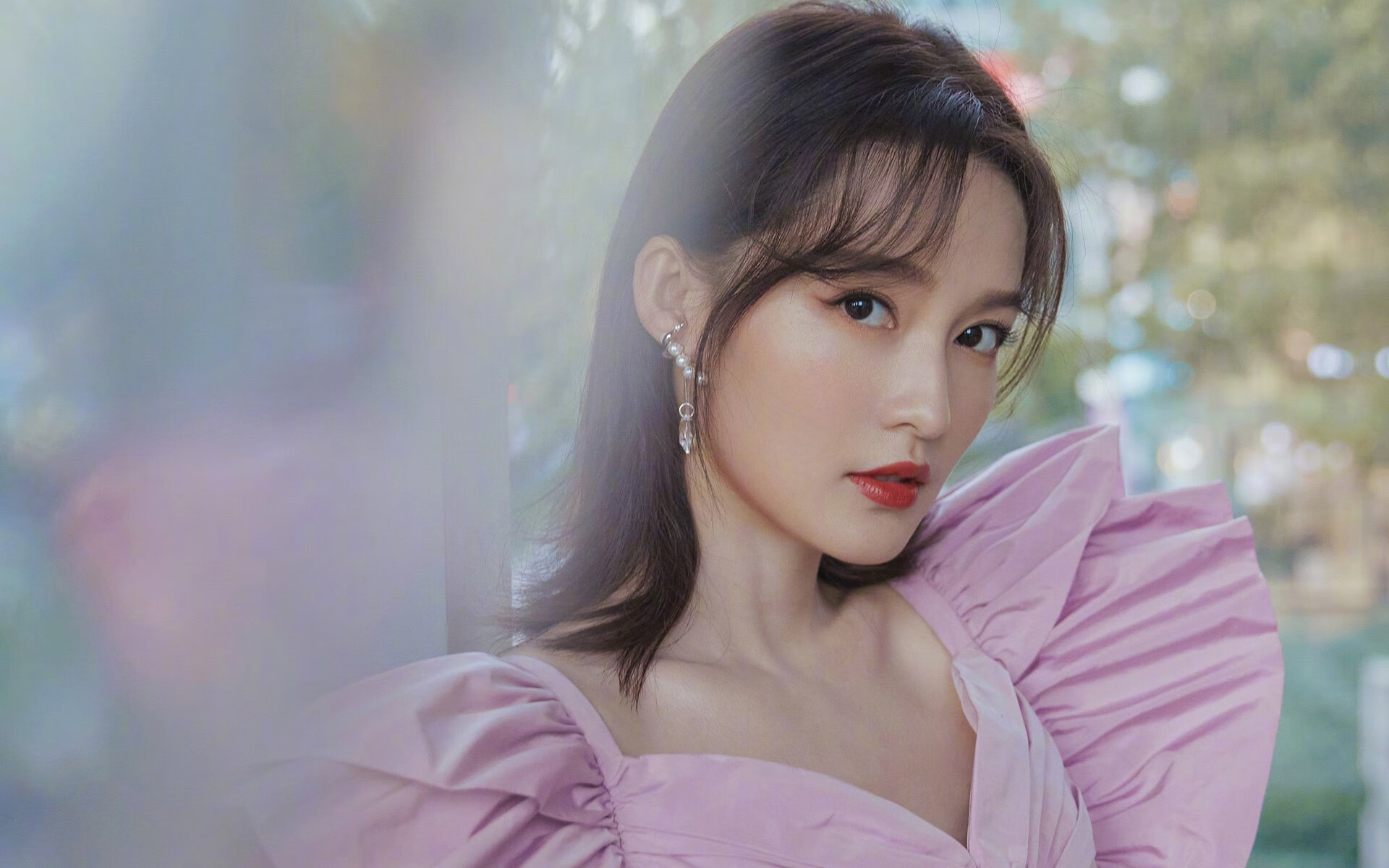 爱游戏官方-中甲联赛开展绿色出行倡议推动低碳赛事建设，绿色低碳出行标语